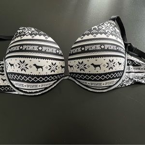 VS PINK - Wear Everywhere Super Push Up Bra - Black and White